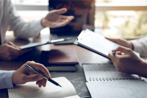 追求短期績效狂歡，企業(yè)正在付出哪些隱性代價(jià)？