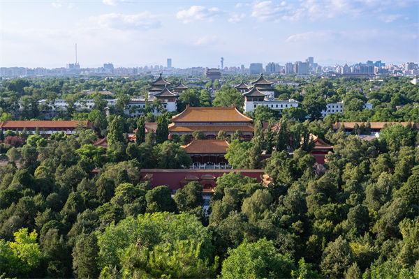 多家公司通知帶薪放假看閱兵，績(jī)效管理有何啟示？