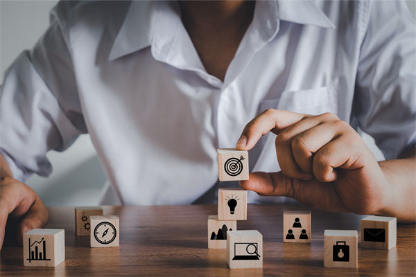 戰(zhàn)略目標層層分解后，部門協(xié)同為何反成內耗根源？