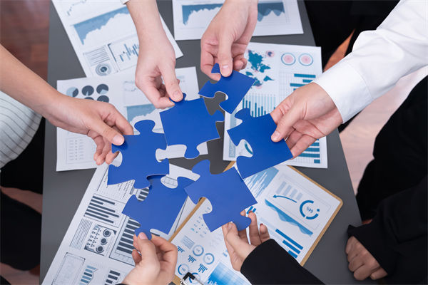 員工對文化認同度低迷，企業(yè)文化怎樣筑牢凝聚力？