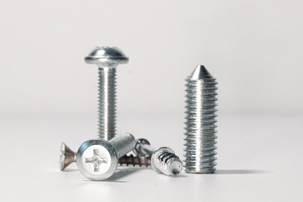 五金行業(yè)企業(yè)管理咨詢公司哪家好，適配電商渠道拓展運營嗎？